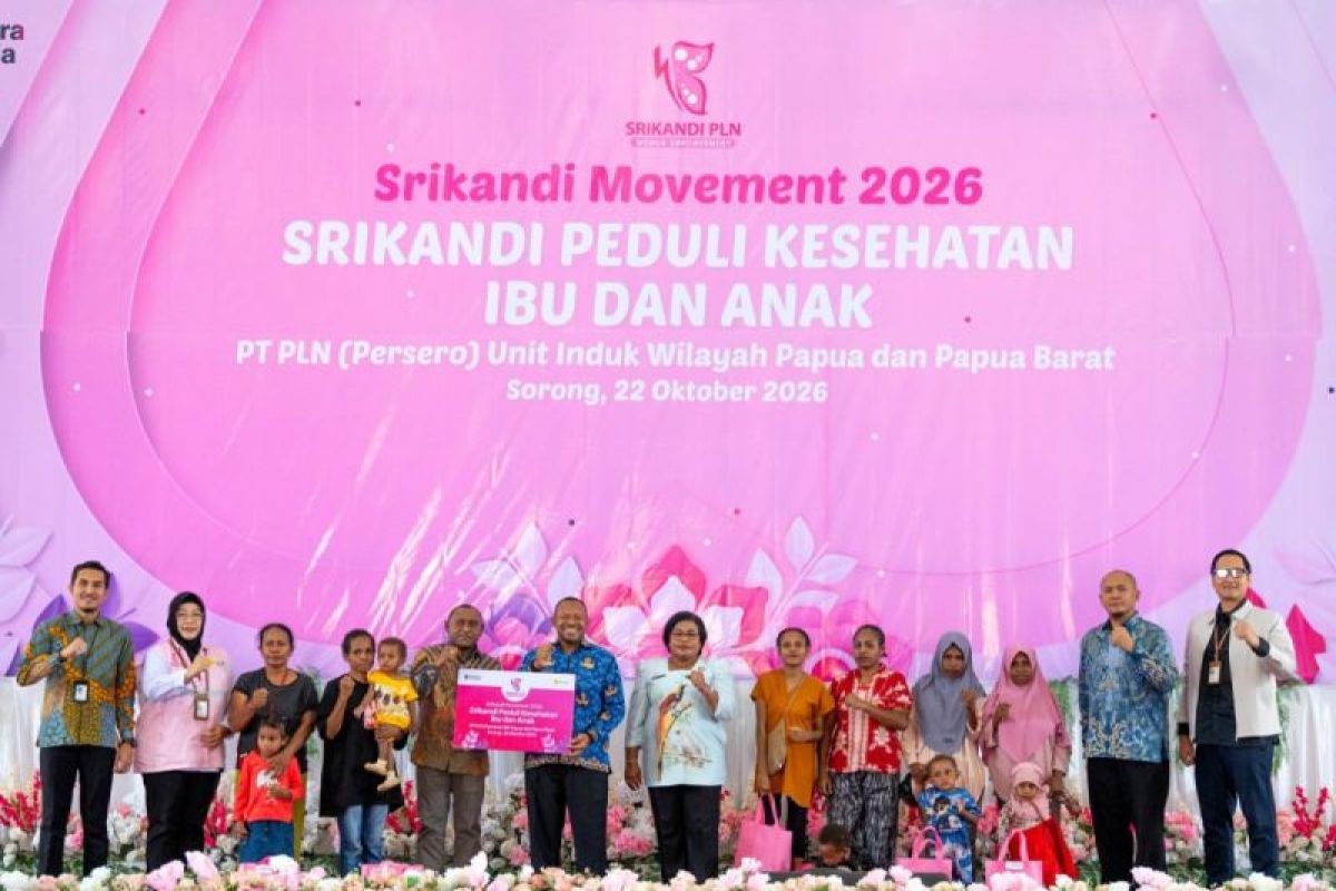 Pemeriksaan Kesehatan Ibu dan Anak di Sorong dari PLN Papua