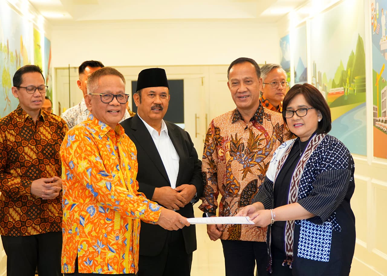 Kebun Sawit Rakyat di Dalam Hutan Ditata, Agrinas Wajib Sisihkan 20 Persen Lahan
