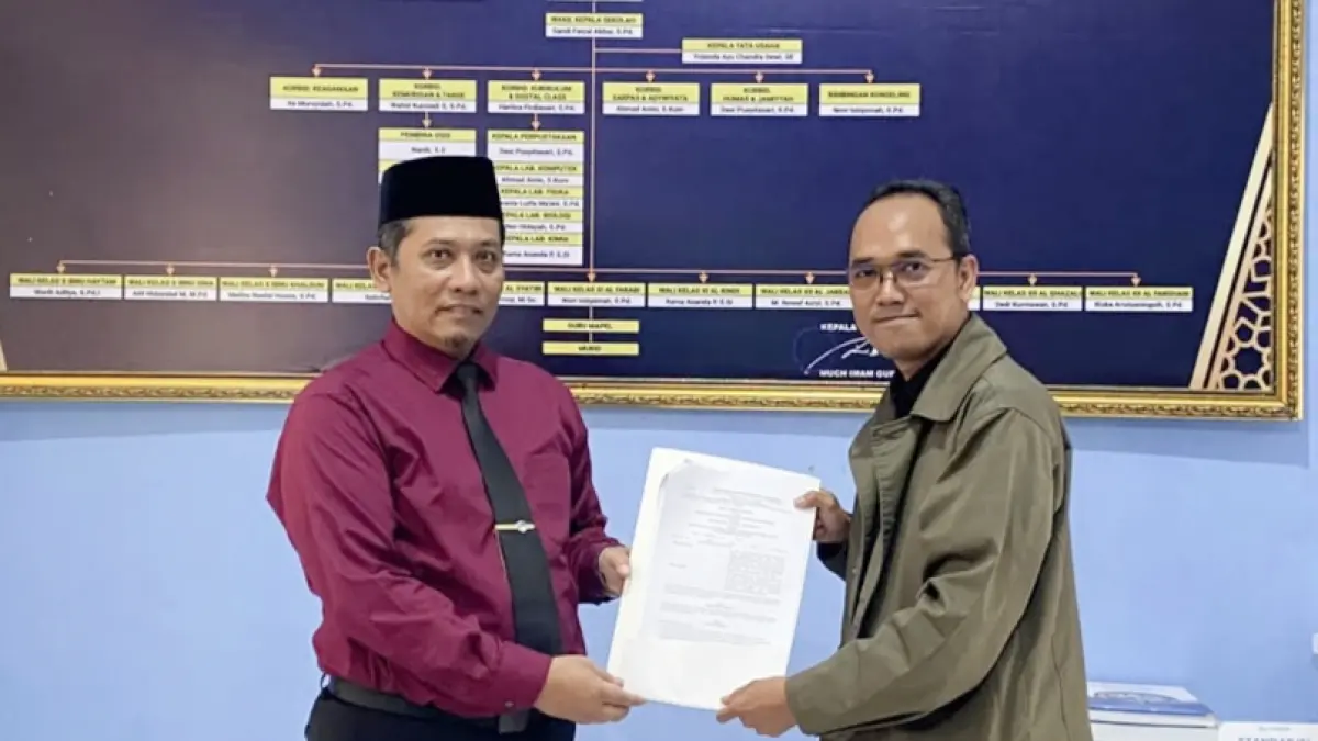 PERPROMI dan SMA Islam Al Azhar 16 Semarang Teken MoU, Fokus pada Literasi Seni dan Publikasi Ilmiah Guru