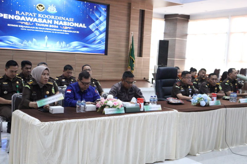 Plt Kajati Sulut Ferrytass Pimpin Jajaran Kejati Ikuti Rakornas Penguatan Pengawasan Kejaksaan