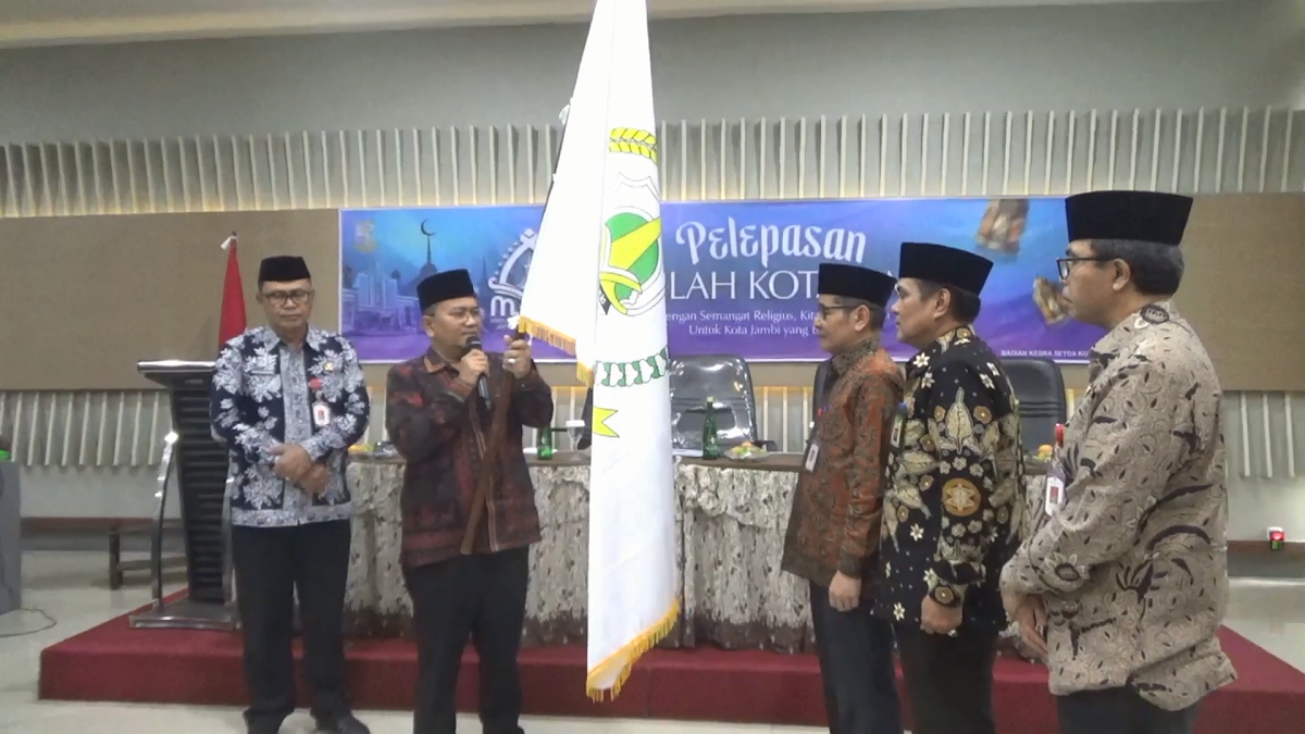 Wali Kota Jambi Maulana Lepas 80 Kafilah MTQH Ke-55, Target Juara Umum Kelima Berturut-turut