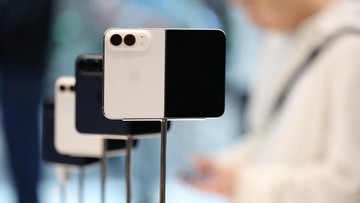 Penimbun iPhone Duo Rugi Besar, Harga Jual Anjlok gegara Layar Retak