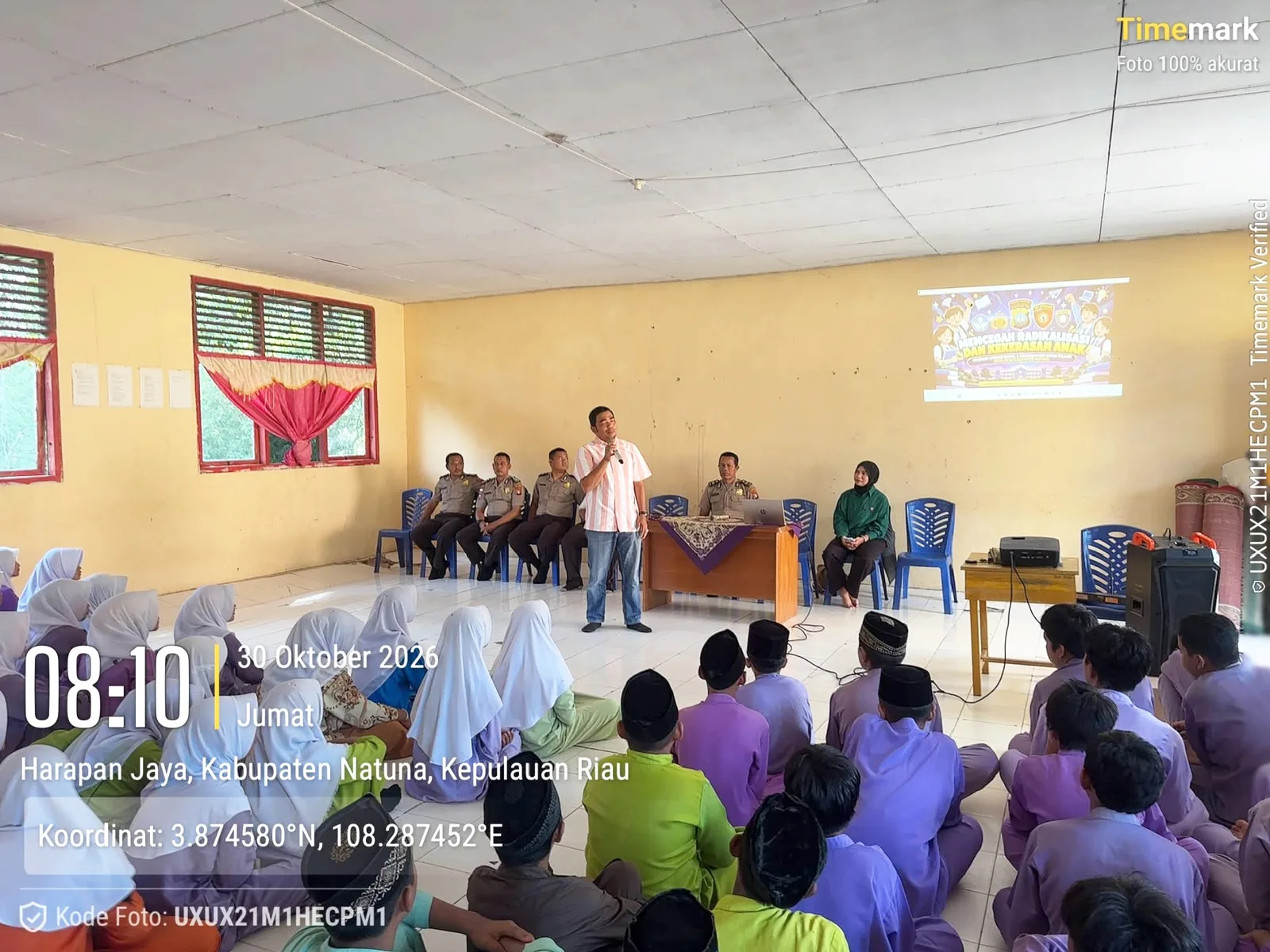 Satintelkam Polres Natuna Edukasi Ratusan Pelajar SMPN 1 Bunguran Tengah soal Bahaya Radikalisme dan Hoaks