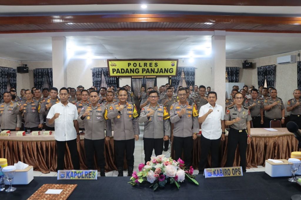 Polda Sumbar Sosialisasi Aplikasi Singgalang Siaga ke 5 Polres di Padang Panjang, Percepat Respons Gangguan Kamtibmas