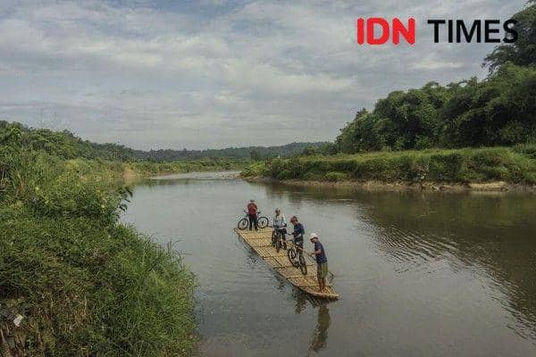 BMKG Prakirakan Hujan Guyur Tangerang Raya Jumat 30 Oktober, Warga Diminta Siapkan Jas Hujan