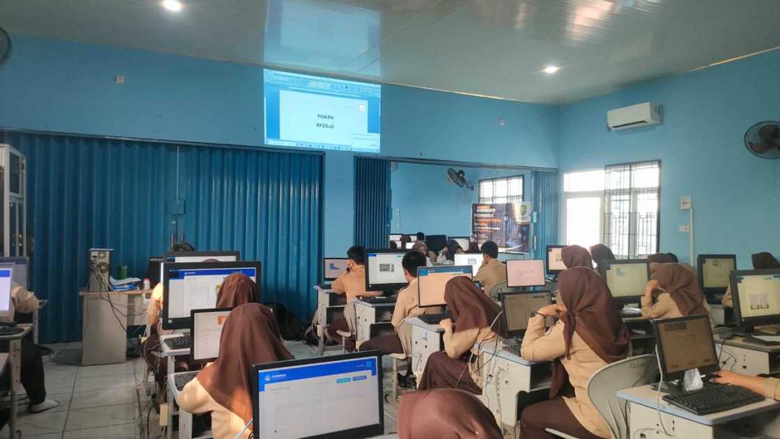 435 Siswa SMAN 13 Palembang Ikuti TKA 2026, Sekolah Targetkan 85 Persen Lulusan Tembus Perguruan Tinggi