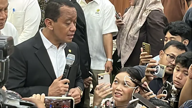 Prabowo Resmikan Pabrik Baterai CATL-Antam, Total Ada Tiga di RI
