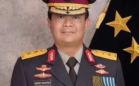 Herry Dahana: Integritas Tentukan Kehormatan, Bukan Jabatan