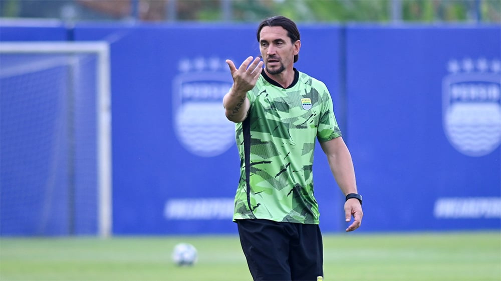 Persib Jamu Isenmulang FC, Zlatko Runje Gantikan Igor Tolic di Bench