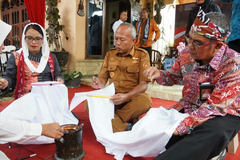 Pemkot Bengkulu Buka Jalan Regenerasi Maestro Kain Besurek, Rumah Almarhum Pak Mori Disiapkan Jadi Ruang Edukasi