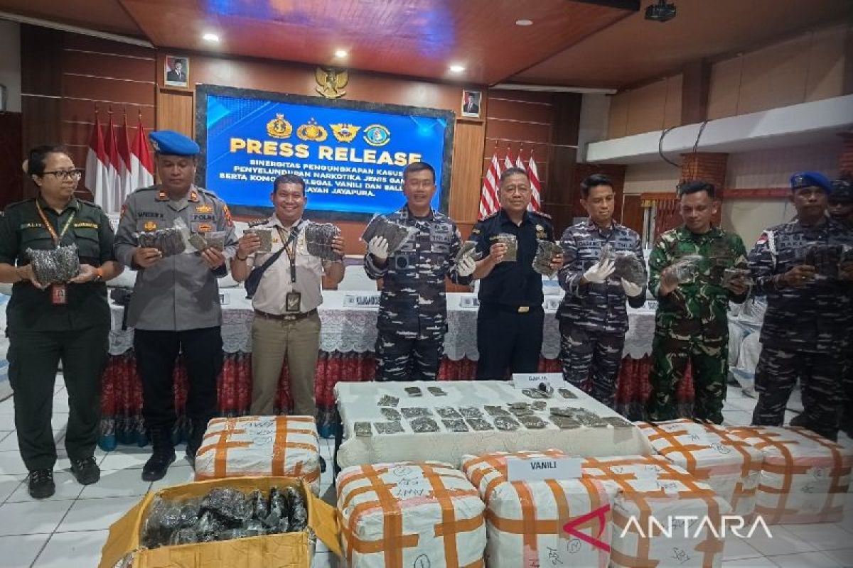 Kodaeral X Sita 427 Kilogram Vanili Ilegal Asal Papua Nugini, Dua Tersangka Diamankan di Jayapura