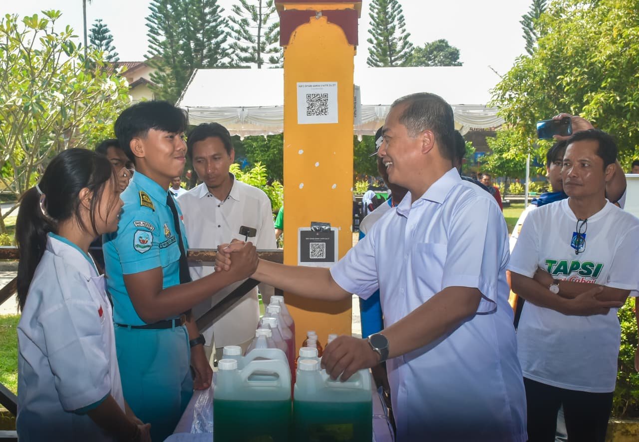 Gubernur NTB Lalu Muhamad Iqbal Luncurkan 5 Program Reformasi Pendidikan, dari Golden Ticket hingga Wajib Tanam Cabai untuk Siswa Baru