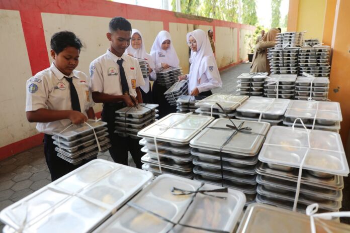 SPPG di Jawa Tengah Wajib Serap Telur Rp 26.000 dan Ayam Rp 35.000 dari Peternak Lokal untuk Program MBG