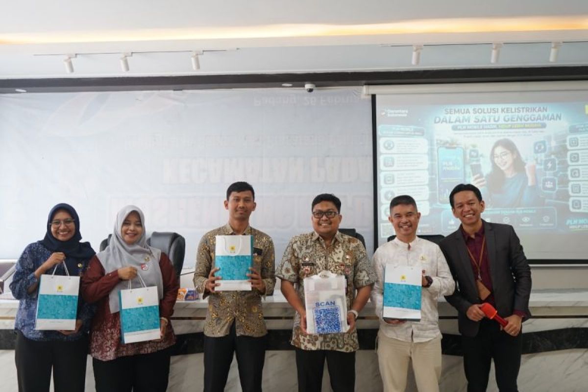 PLN Padang Barat Luncurkan Program Kamis Belajar, Edukasi Keselamatan Listrik dan Promo Tambah Daya Diskon 50 Persen