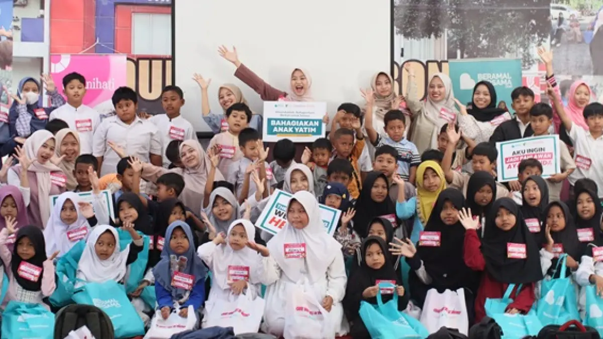 120 Anak Yatim Se Solo Raya Rasakan Jadi Petugas Damkar Sehari Lewat Program “One Day as a Hero”