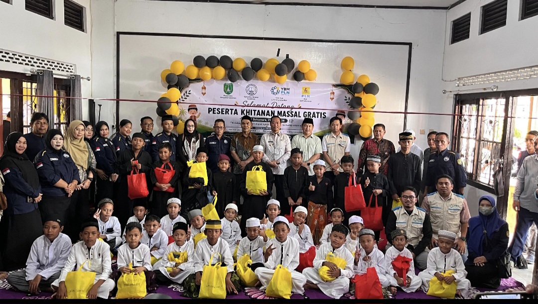 YBM PLN Gelar Khitanan Massal Gratis untuk 31 Anak di Sukamara, Bupati Apresiasi Kolaborasi Sosial