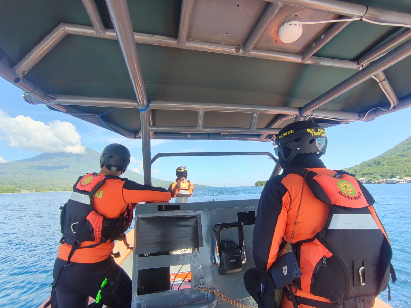 Penumpang KM Dorolonda Asal Banyumas Lompat ke Laut di Perairan Halmahera Selatan, SAR Dikerahkan