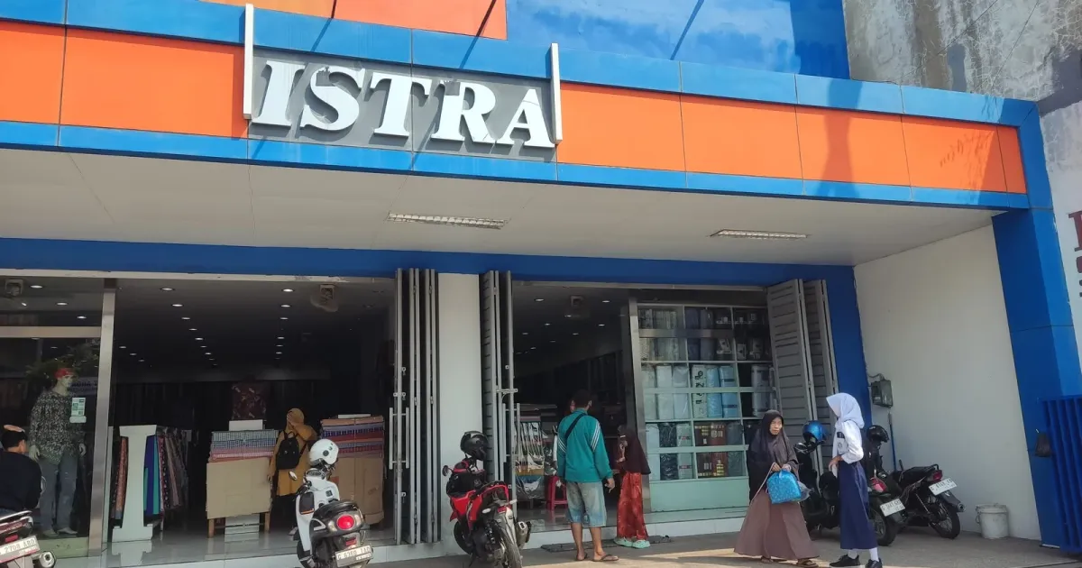 Toko Istra Pemalang Buka Suara soal Tudingan Monopoli Seragam Sekolah, Siap Jual Eceran Mulai 15 Juli