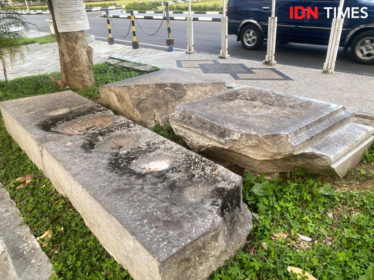 Bongkahan Monumen Tugu Perang Lombok 1894 Ditemukan di Halaman Kantor Gubernur NTB, BPK Tunggu Laporan Resmi