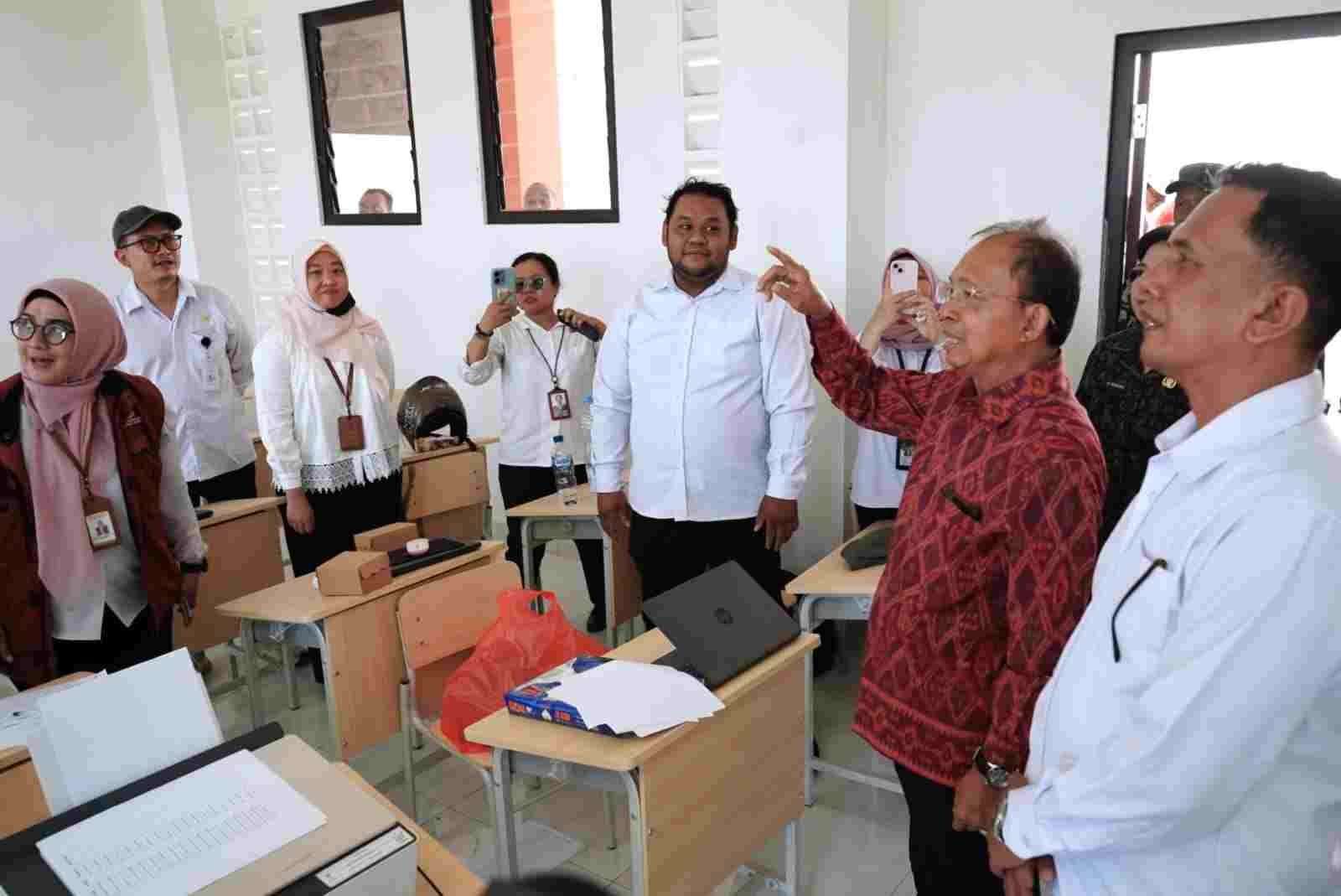 Gubernur Koster Tinjau Sekolah Rakyat di Karangasem: Rampung 95 Persen, 74 Siswa Mulai Belajar 31 Juli 2026