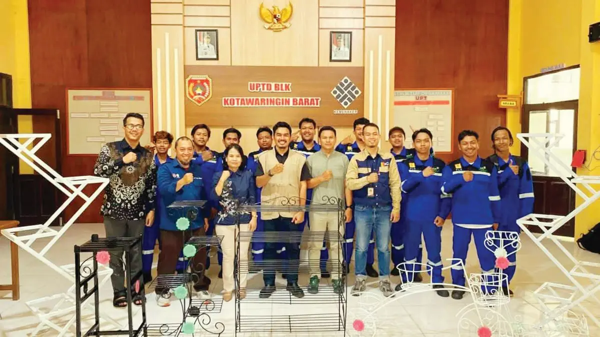 Program CSR PLN di Kalimantan Tengah Cetak 50 Pemuda Kompeten Bersertifikat BNSP, Siap Kerja di Sektor Ketenagalistrikan
