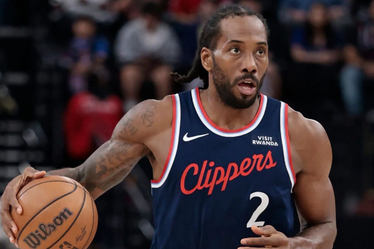 Kawhi Leonard Perpanjang Kontrak Multi-Musim di Toronto Raptors Usai Ditukar dari Clippers