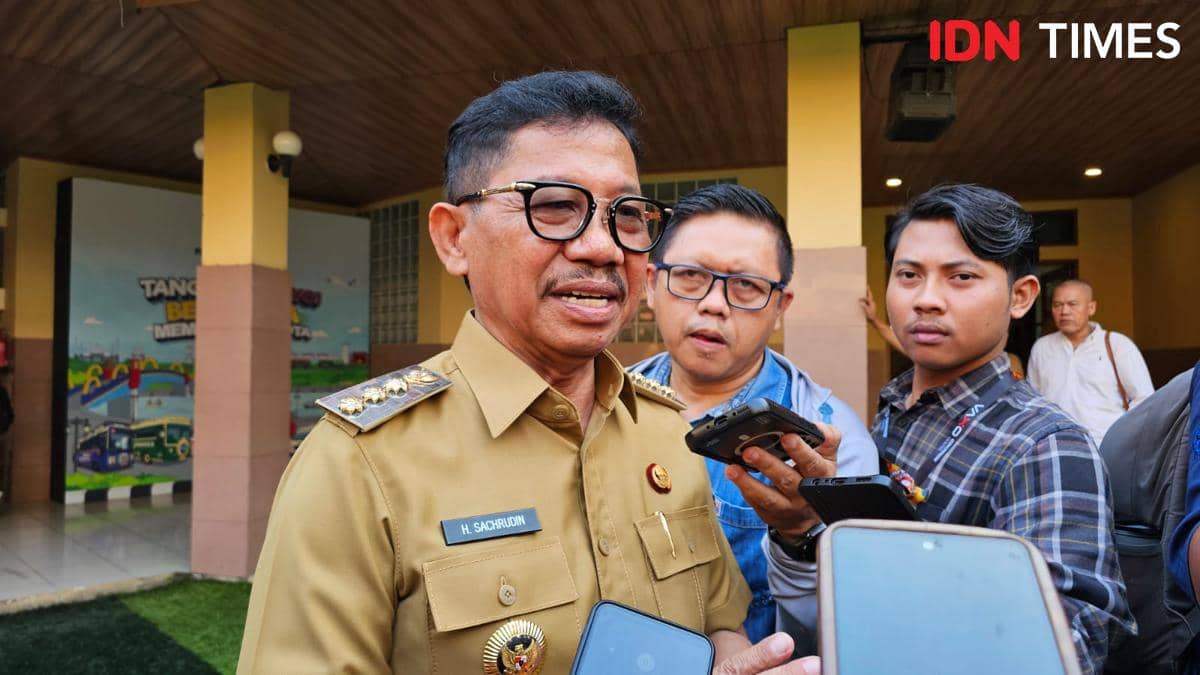 Wali Kota Tangerang Imbau Warga Kibarkan Bendera Merah Putih Sebulan Penuh, Wagih Soroti Panen Ikan Patin Kampung Keramba