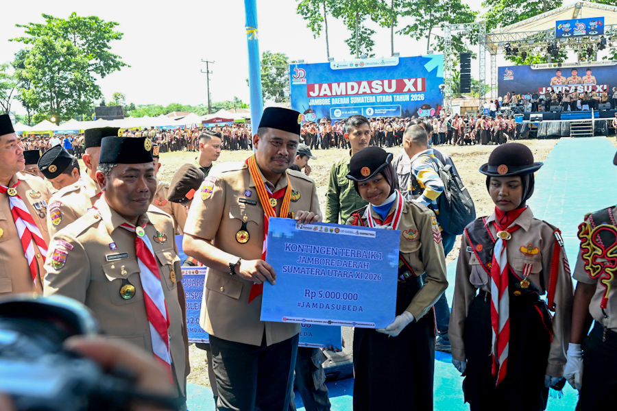 Bobby Nasution Tutup Jambore Daerah Pramuka Sumut XI, 19 Petugas Upacara Diberangkatkan ke Jambore Nasional 2026