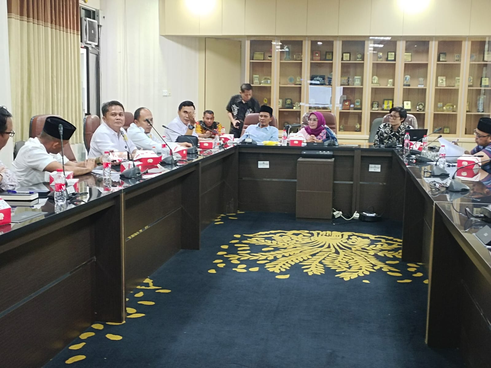 DPRD Karawang Bersama KADIN dan UNSIKA Kebut Pembahasan Raperda Industri, Targetkan Payung Hukum Baru