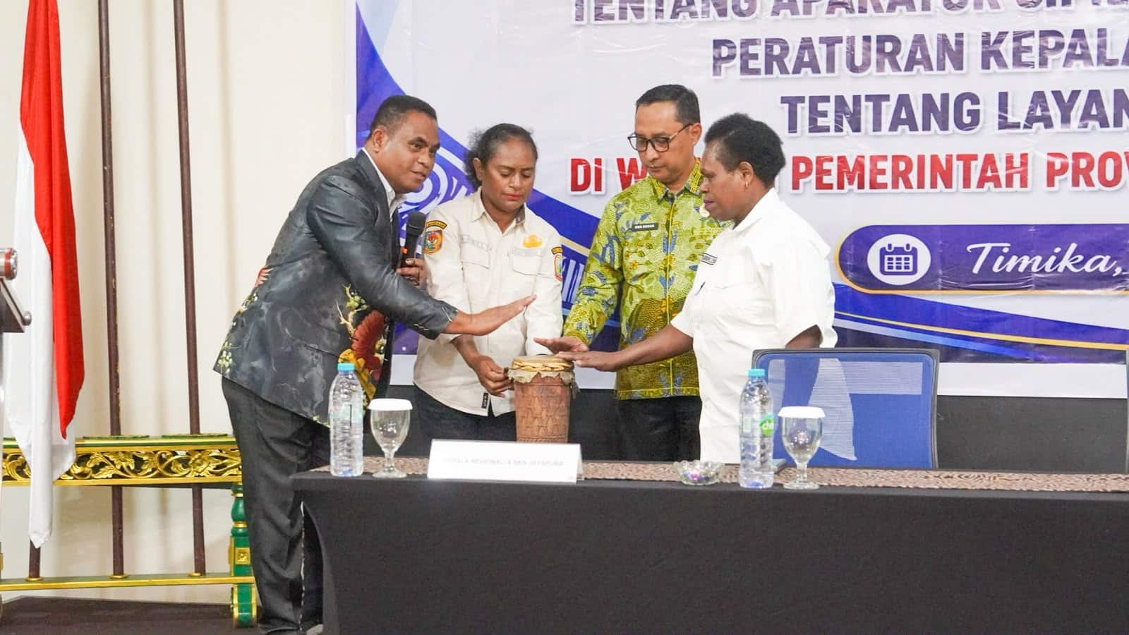 Gubernur Papua Tengah Meki Nawipa Ingatkan ASN Junjung Integritas dan Moral, Terapkan E-Kinerja