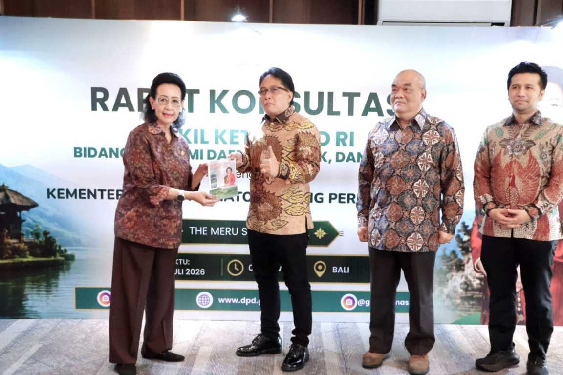Wagub Giri Prasta Pastikan Ekonomi Kerthi Jadi Haluan Baru Pembangunan Bali, Fokus pada Investasi Hijau dan Budaya