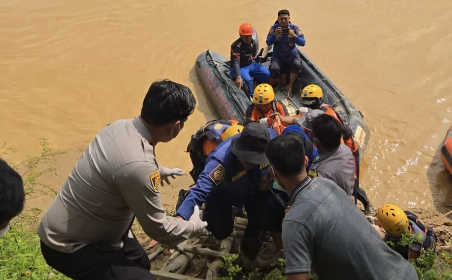 Tim SAR Gabungan Akhirnya Temukan Bocah 8 Tahun Tenggelam di Sungai Tembesi Sarolangun, Jarak 9,8 Km dari Lokasi Hilang