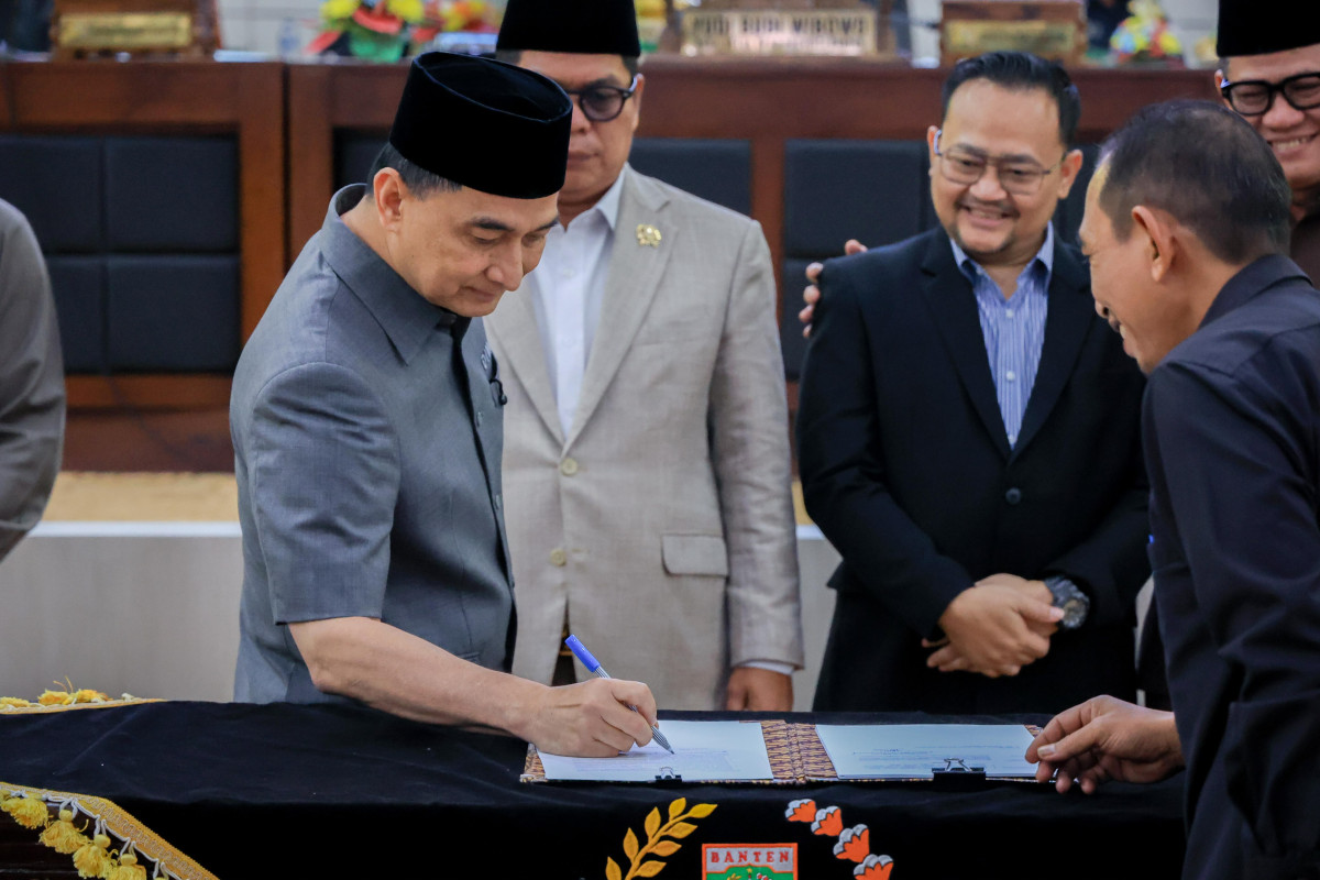 DPRD Banten Setujui Raperda Pertanggungjawaban APBD 2025, Wagub Achmad Dimyati Soroti 10 Tahun Opini WTP