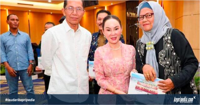 Warga Lubukbaja Apresiasi 3 Program Prioritas Pemkot Batam di Bawah Amsakar-Li Claudia, Mulai Air Bersih hingga Seragam Sekolah Gratis