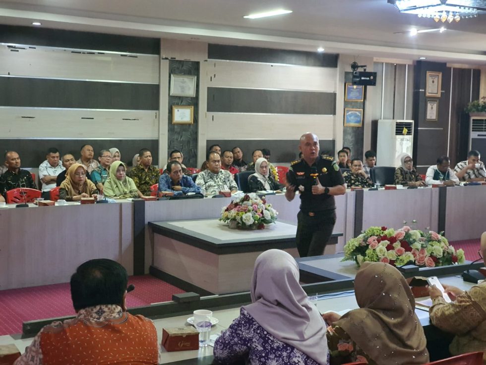 Kejati Kepri Beri Edukasi Hukum ke Pejabat Karimun soal Niat Jahat dalam Pengadaan Barang dan Jasa
