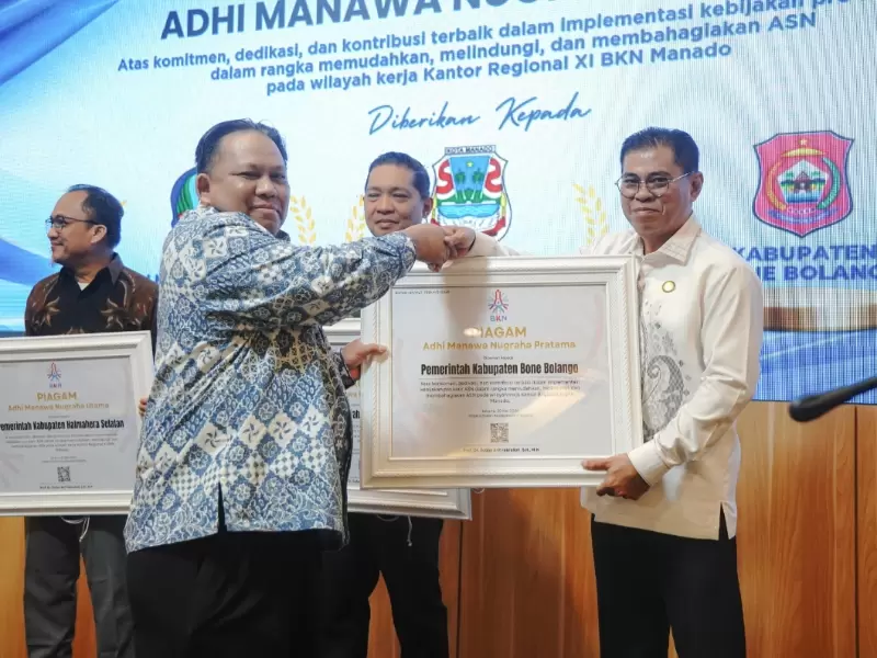 Bupati Ismet Mile Bawa Bone Bolango Raih Adhi Manawa Nugraha dari BKN, Bukti Reformasi Birokrasi ASN Berbuah Hasil