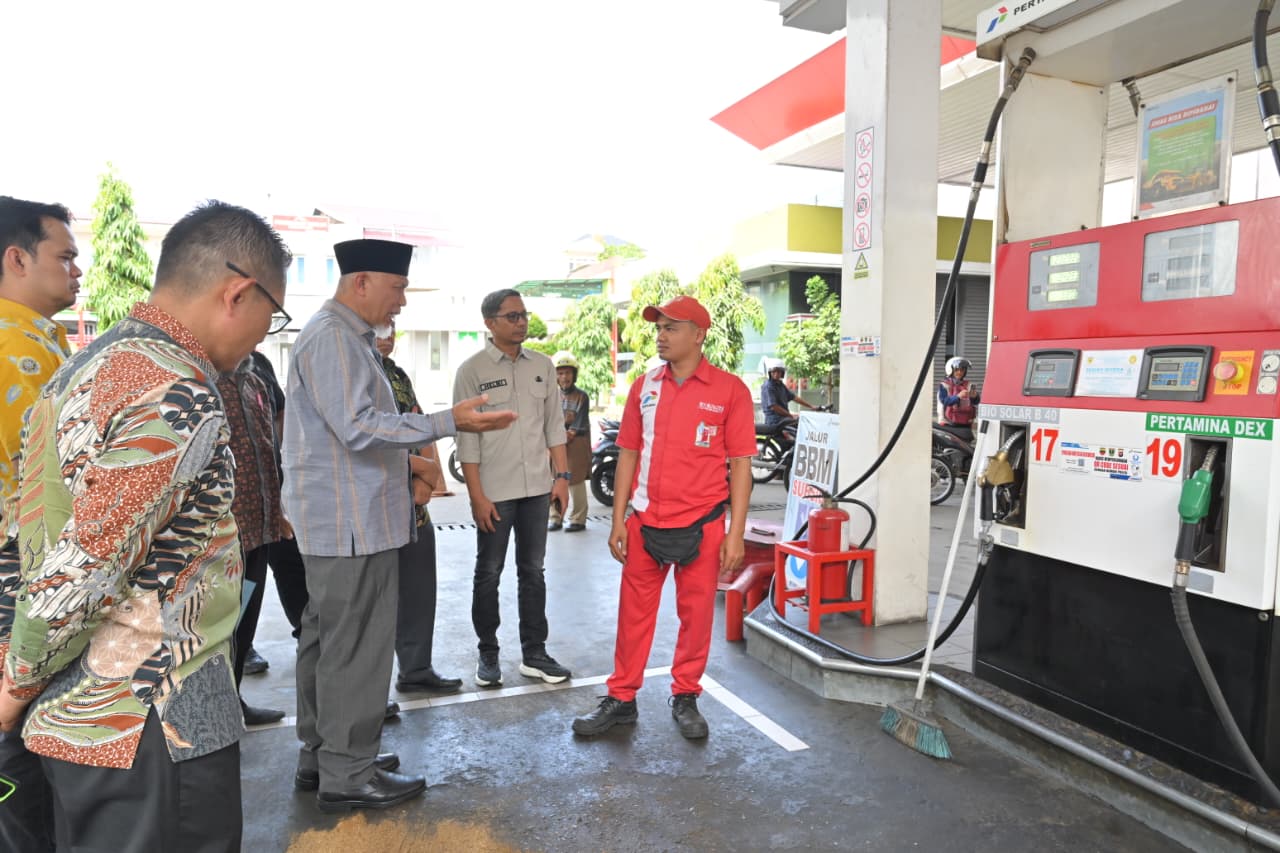 Sidak SPBU di Tanah Datar dan Solok, Gubernur Sumbar Temukan Indikasi Penyimpangan Distribusi Solar Subsidi