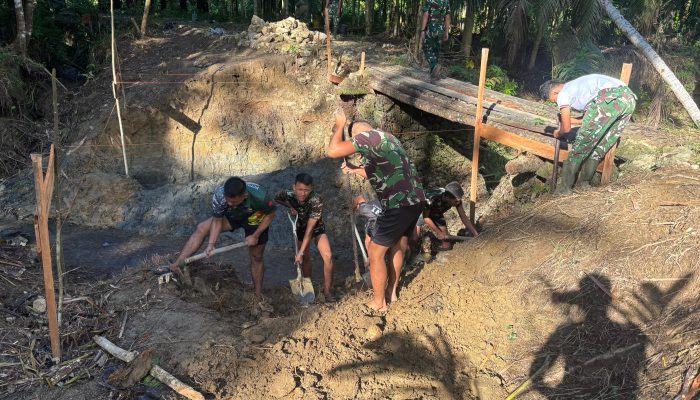 TNI Bangun Jembatan Beton 8 Meter Gantikan Akses Lapuk di Nias Selatan, Dorong Ekonomi Warga