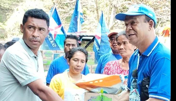 Gempa Flores Magnitudo 7,7: Demokrat Ende Salurkan 500 Paket Sembako untuk Warga Terdampak, Prioritas di Dalam Kota