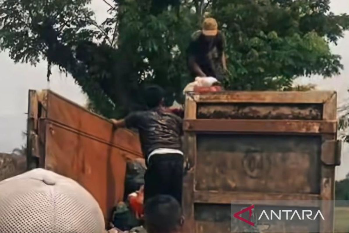 DLH Cianjur Pastikan Pengangkutan Sampah ke TPA Mekarsari Maksimal Meski Tonase Naik Jadi 700 Ton per Hari
