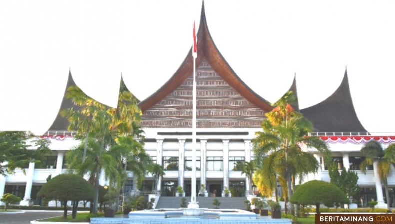 DPRD Sumbar Desak Percepatan Pembebasan Lahan Penataan Pantai Padang, Target Fisik 2028