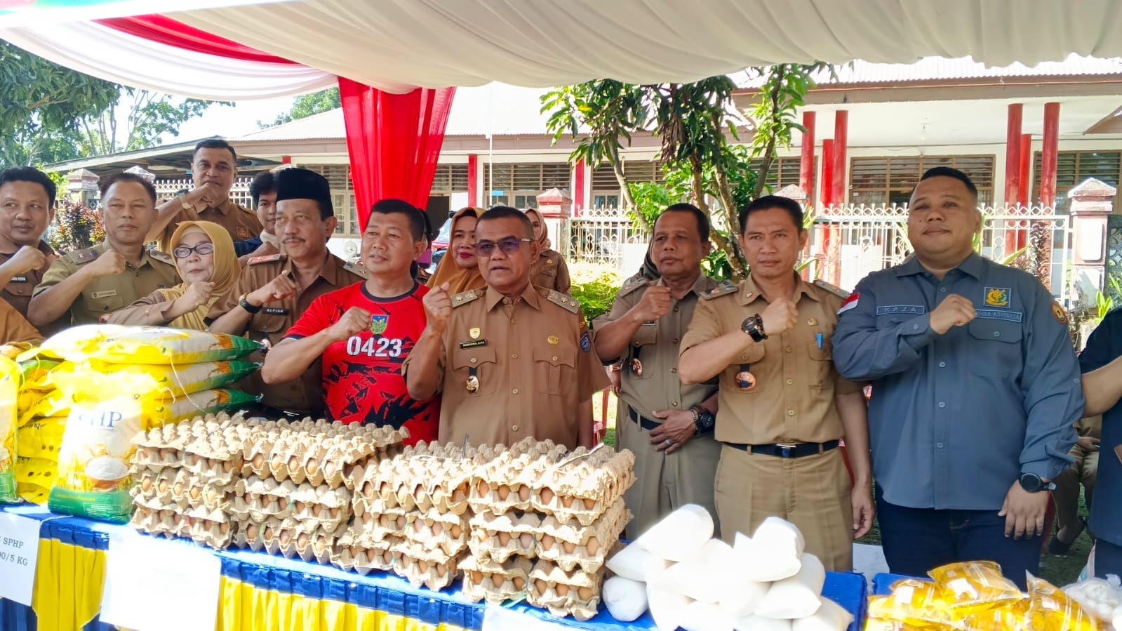 Harga Sembako di Bengkulu Utara Turun Rp 3.000-Rp 5.000, Pemkab Gandeng Bulog Gelar Pasar Murah Jelang Idul Adha
