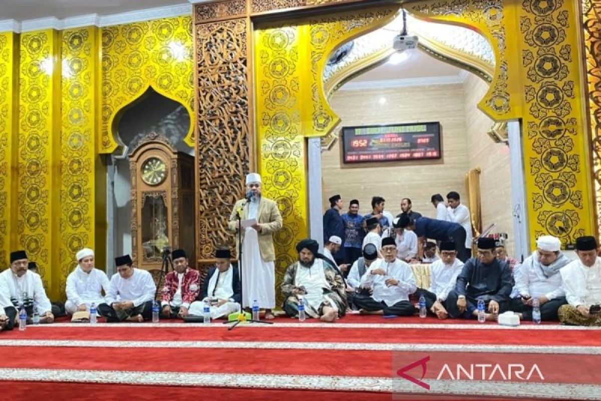 Pemprov Bengkulu Gelar Doa Bersama untuk Bangsa di Masjid Baitul Izzah, Dirangkai Peluncuran Program Wajib Halal