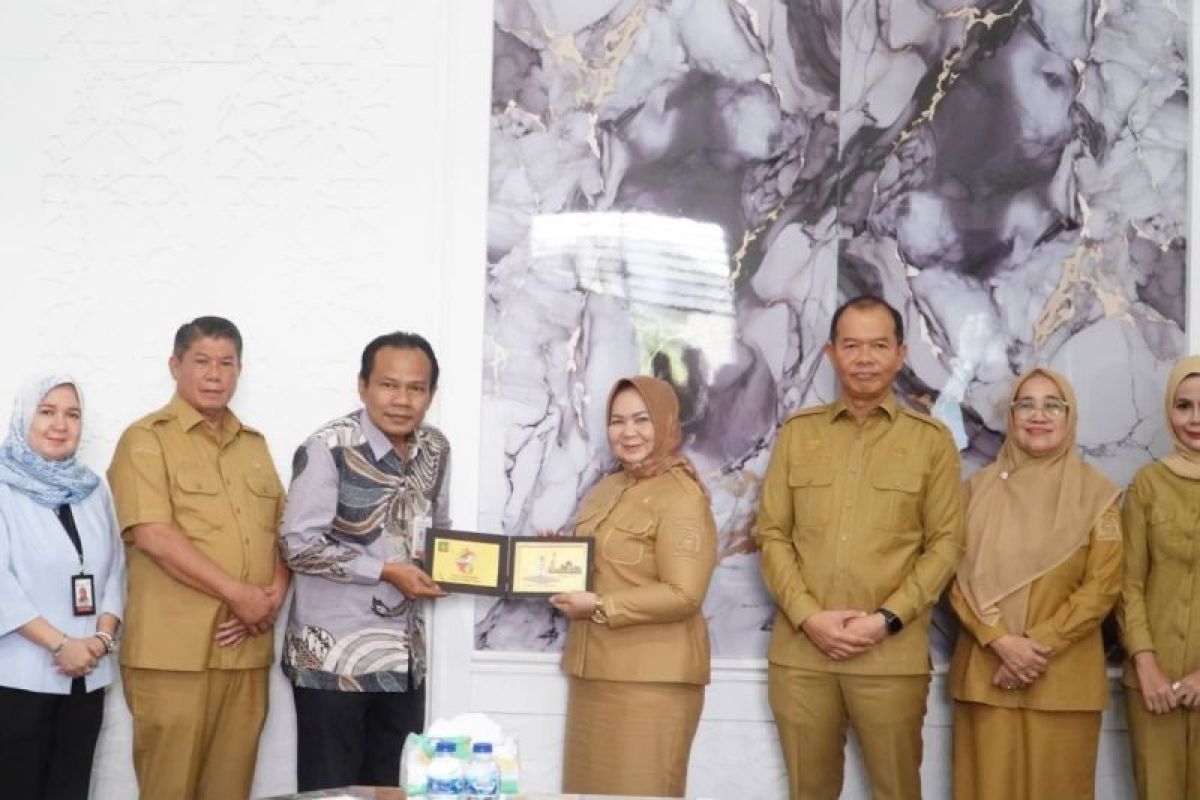 Plt Bupati Langkat Tiorita Minta Bank Sumut Tambah ATM di Kecamatan Tanpa Layanan, KKPD Segera Diaktifkan
