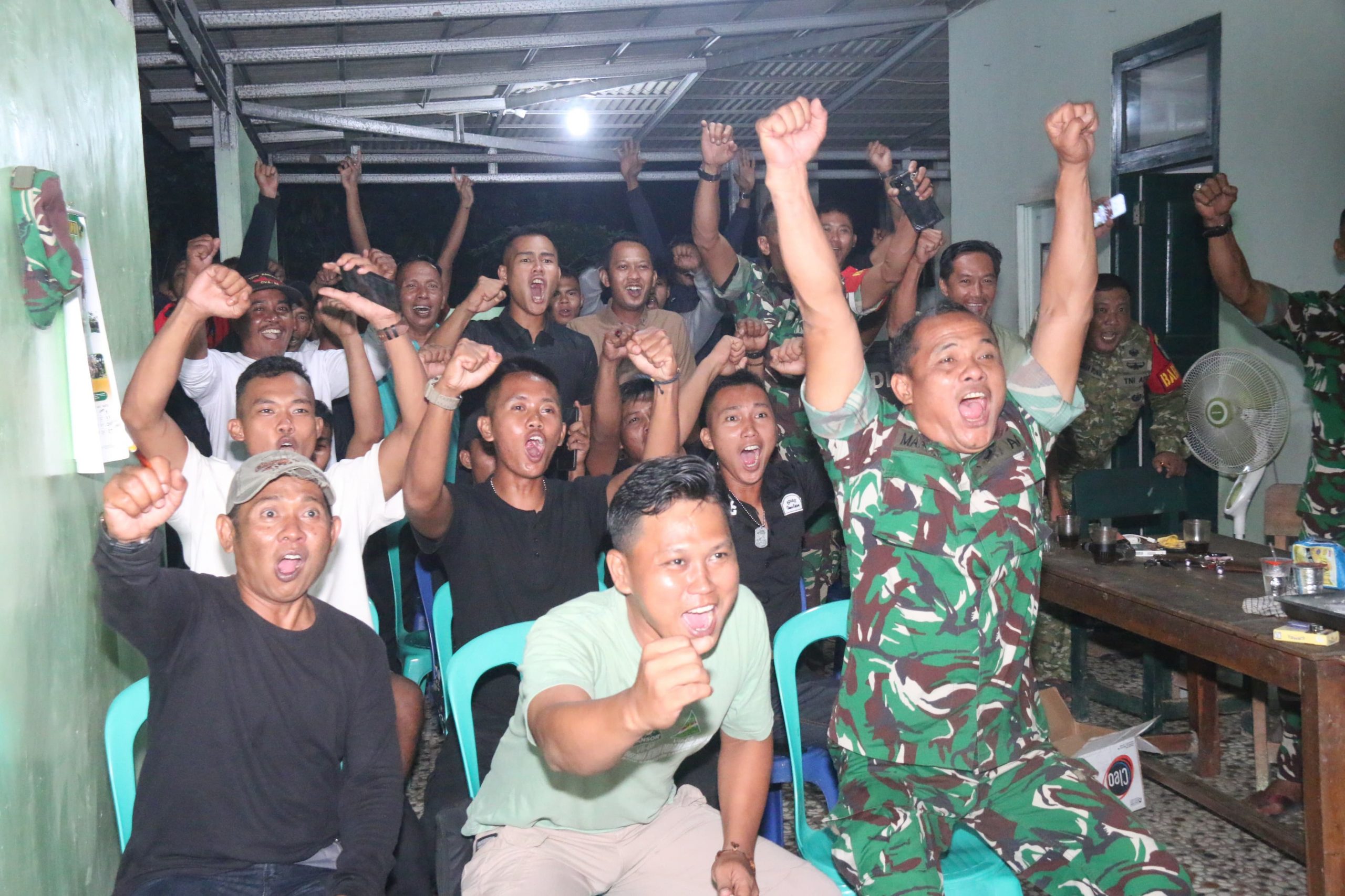 Nobar Piala Dunia 2026 di Makoramil Way Bungur, Kapten Arm J. Sigit I Sebut Wujud Kemanunggalan TNI-Rakyat