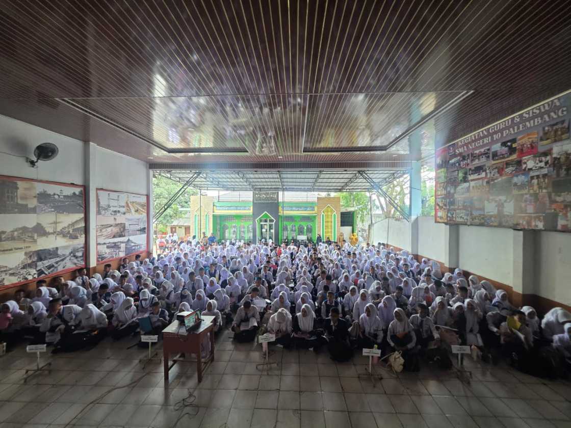 SMAN 10 Palembang Gelar MPLS Ramah untuk 480 Siswa Baru, Bekali Karakter hingga Literasi Digital