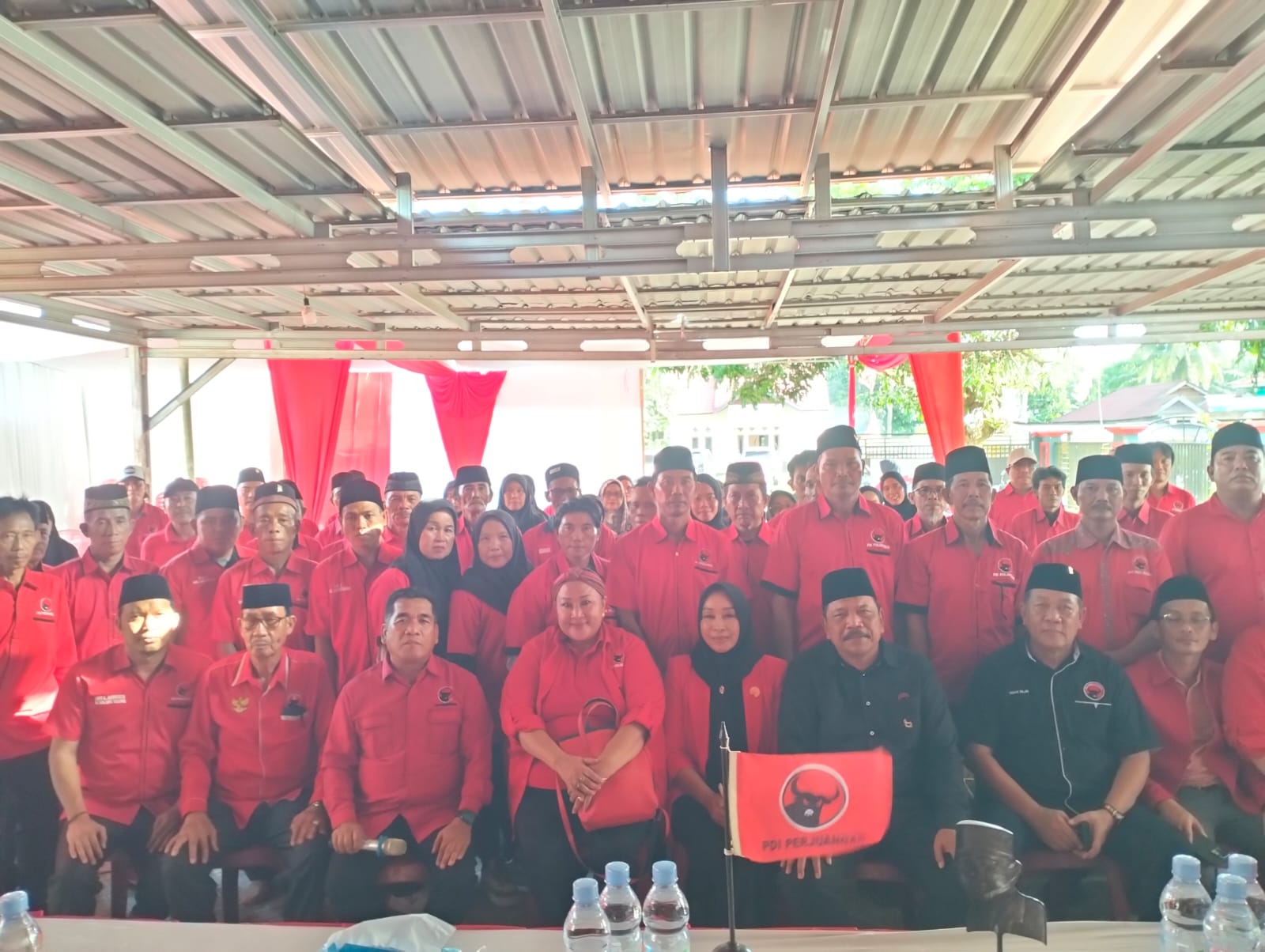 PDI Perjuangan Seluma Kukuhkan 14 Ketua PAC se-Kabupaten, Target Satu Kursi di Setiap Dapil Pemilu 2029