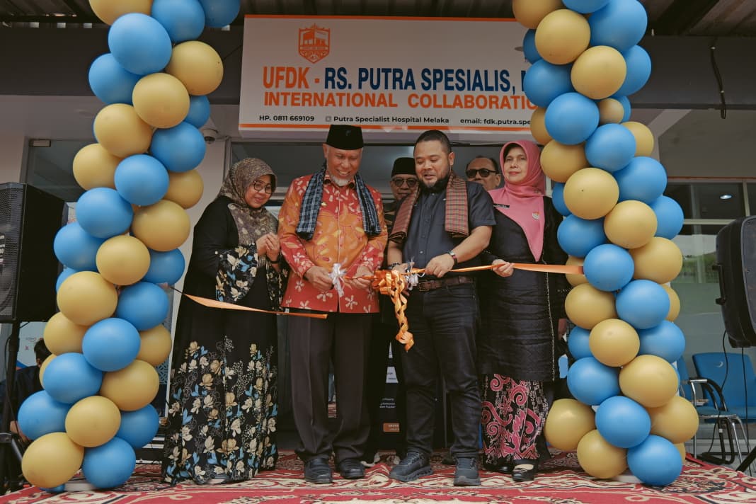 Gubernur Sumbar Mahyeldi Resmikan Kantor Kolaborasi Medis Putra Specialist Hospital Melaka di Bukittinggi, Permudah Rujukan Pasien ke Malaysia