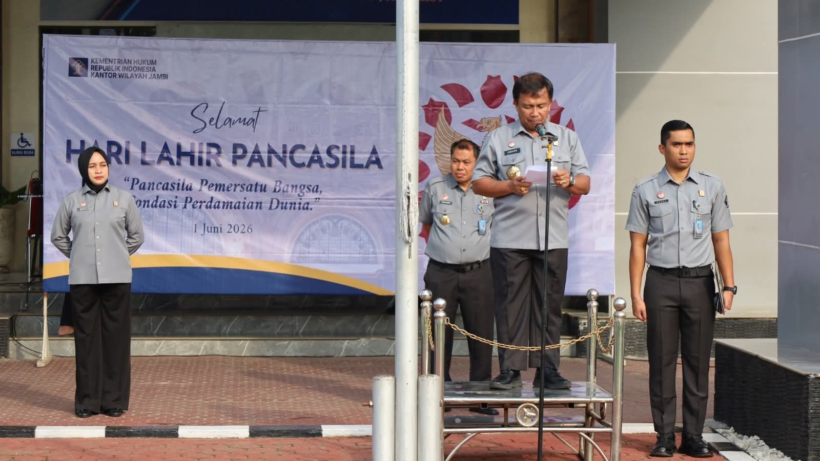 Kemenkum dan KemenHAM Jambi Peringati Hari Lahir Pancasila 2026, Tegaskan Komitmen Perkuat Persatuan Bangsa