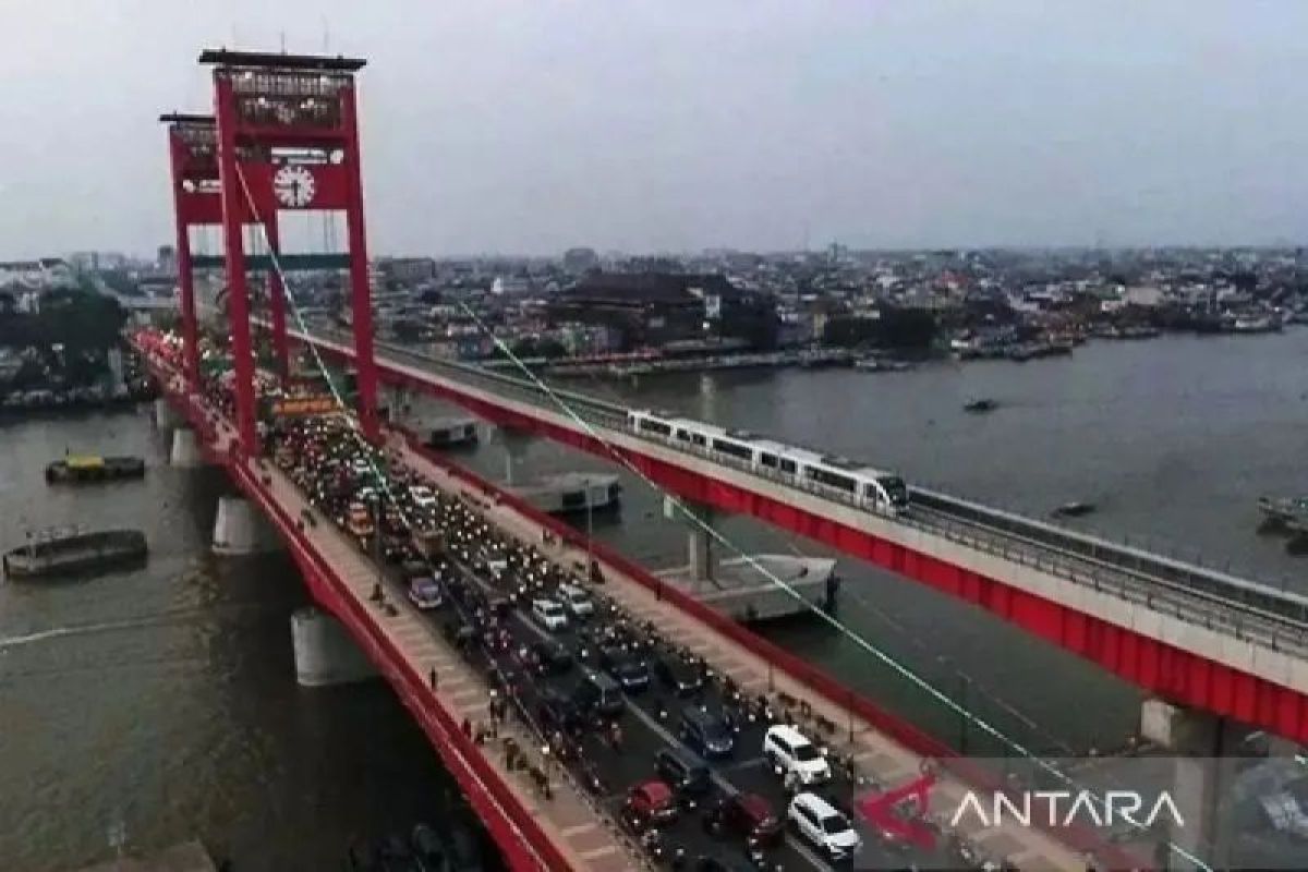 Tarif Rp43 Dorong 67.595 Penumpang Naik LRT Sumsel Selama HUT ke-1.343 Kota Palembang, Stasiun Ampera Paling Padat